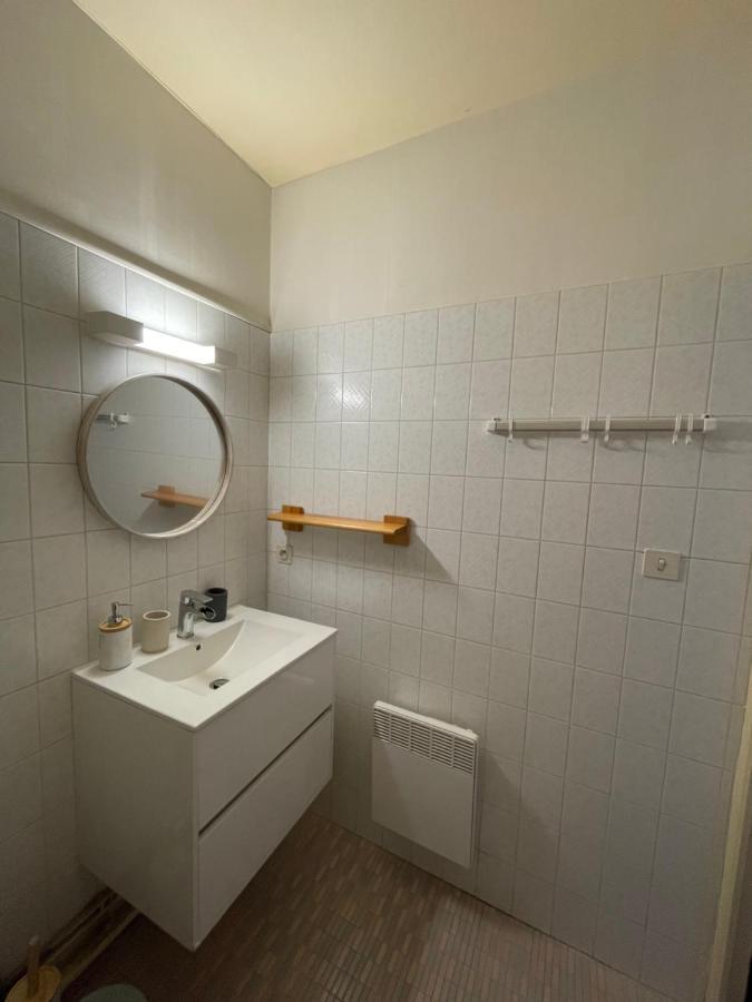 Superbe Appartement Au Bord De La Riviere Акс-ле-Терм Екстериор снимка