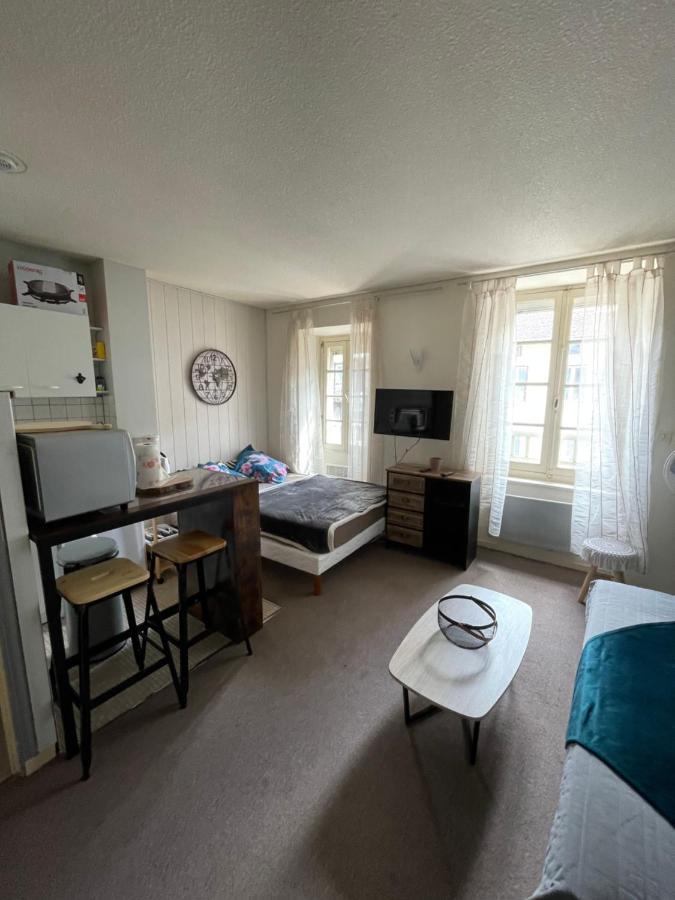 Superbe Appartement Au Bord De La Riviere Акс-ле-Терм Екстериор снимка